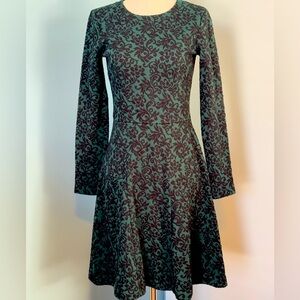 Loft - Long sleeve dress. Size 0